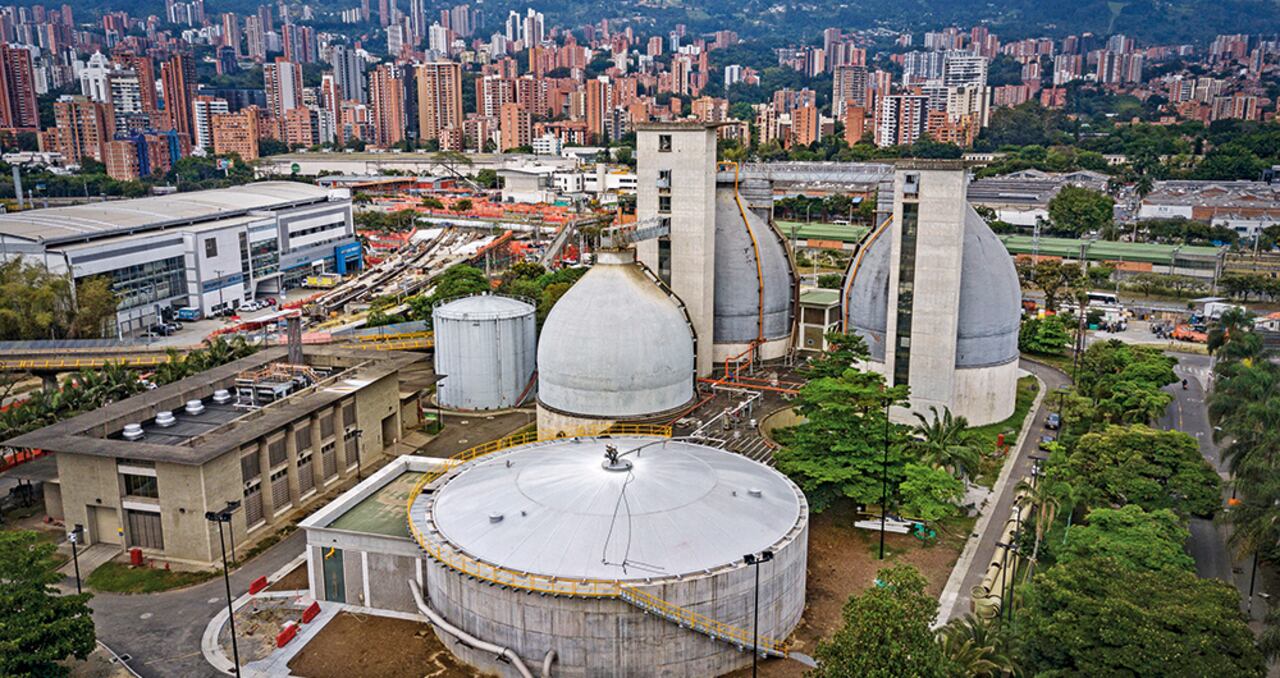 Biodigestores de la PTAR San Fernando en Itagüí.