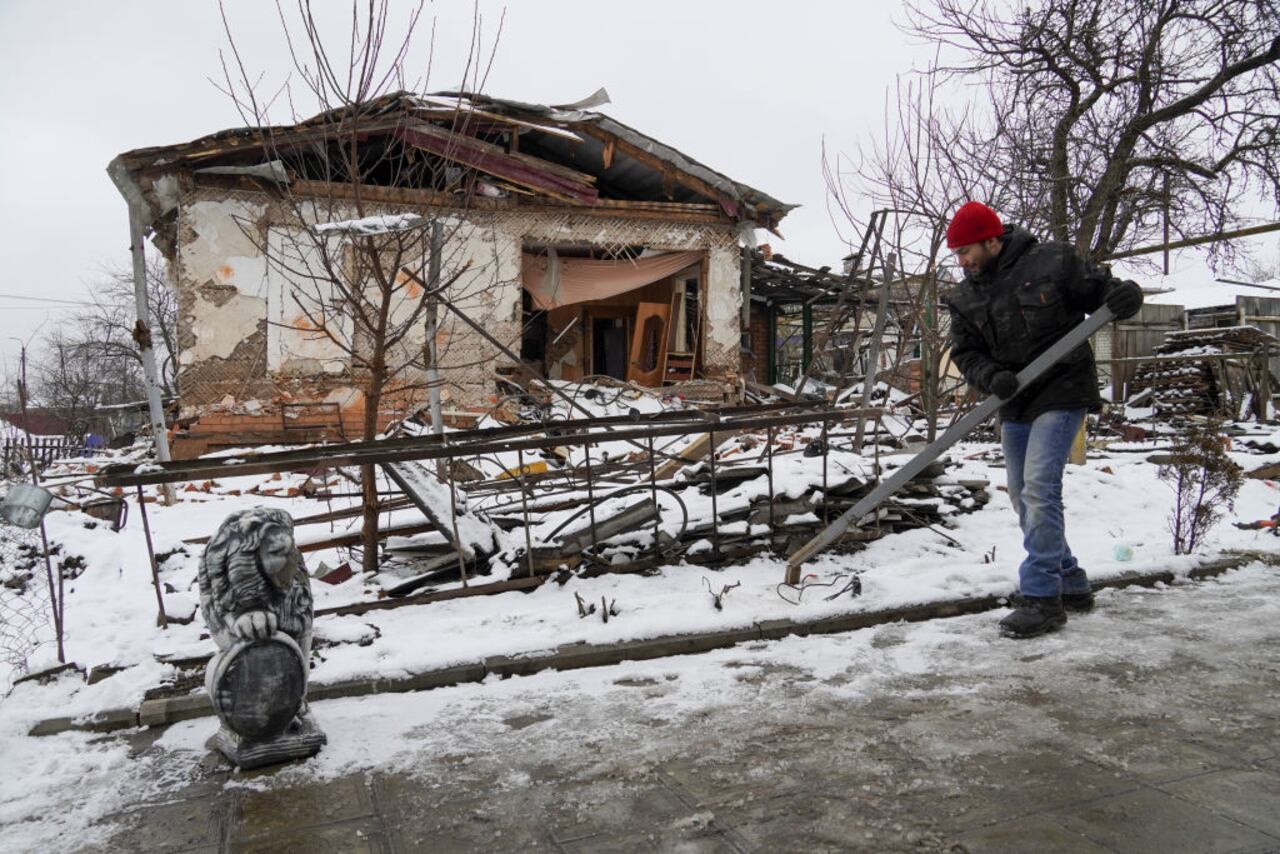 KURSK, RUSSIA - JANUARY 16: A view of the damaged Lgov town after the Ukrainian army launched on aug. 06 attacks in Kursk Oblast, Russia on January 16, 2025. In the city, which was damaged by missile and drone attacks by the Ukrainian army, the Russian army has increased security measures, while the damages are being repaired in order for life to return to normal. (Photo by Vladimir Aleksandrov/Anadolu via Getty Images)