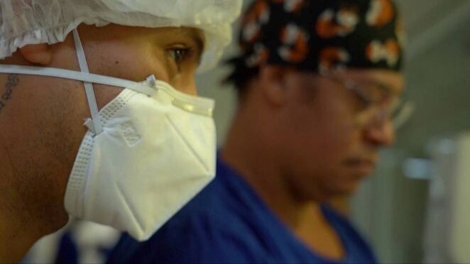 Coronavirus: científicos descubren nueva forma de transmisión.
