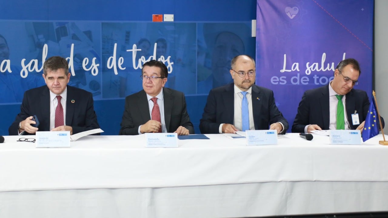 Según la cartera sanitaria, Colombia alcanza el 99,6 % de la cobertura del aseguramiento universal, con una distribución de 24.399.839 personas en el Régimen Contributivo y 24.745.934 en el Subsidiado.