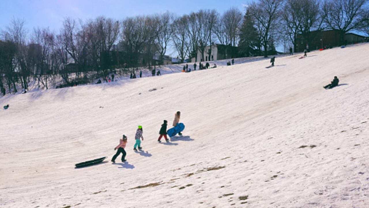 Las autoridades de Estados Unidos iniciaron las investigaciones por el accidente que dejó dos adolescentes muertos en un hecho que se registró en el estado de Illinois.