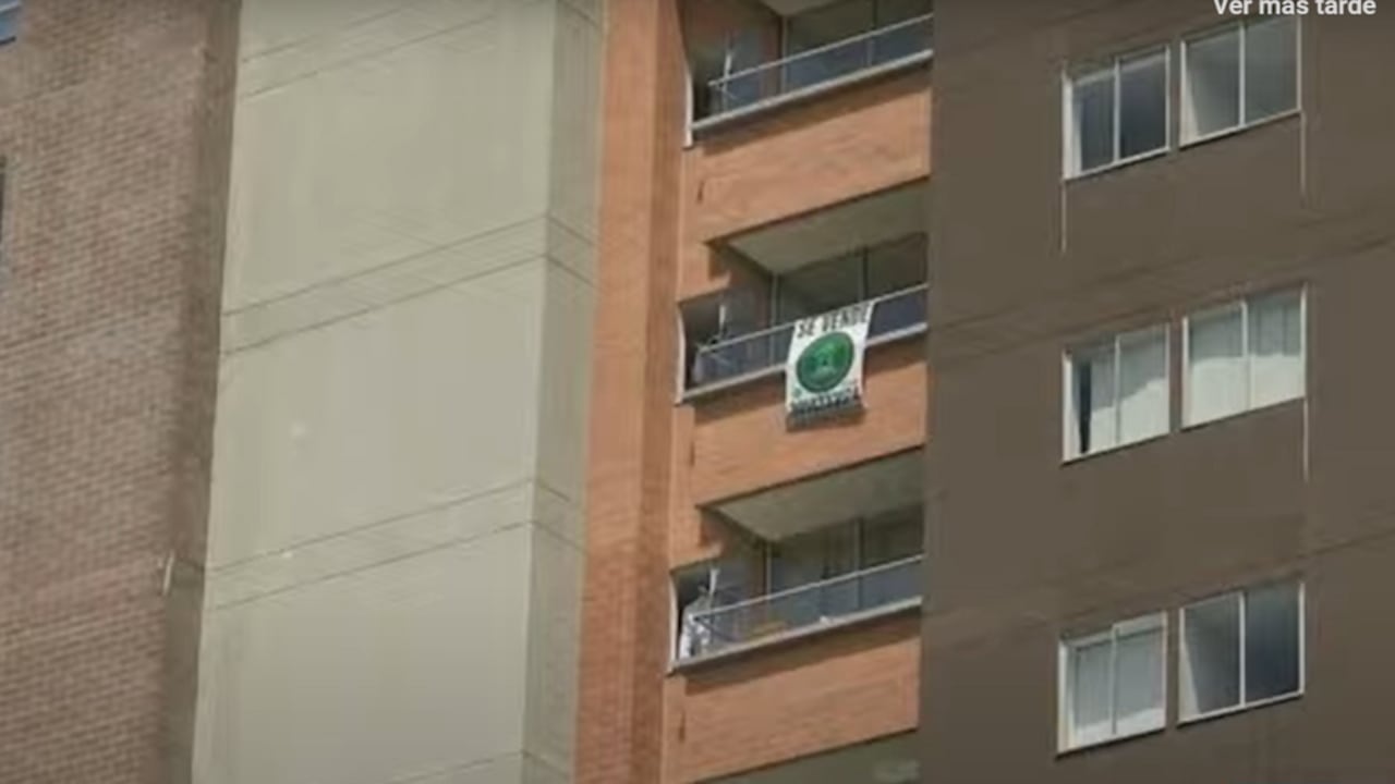 Edificio desde donde se lanzó un hombre junto a su hijo de 22 meses en Sabaneta.