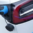 Carro eléctrico. (Photo by Sean Gallup/Getty Images)