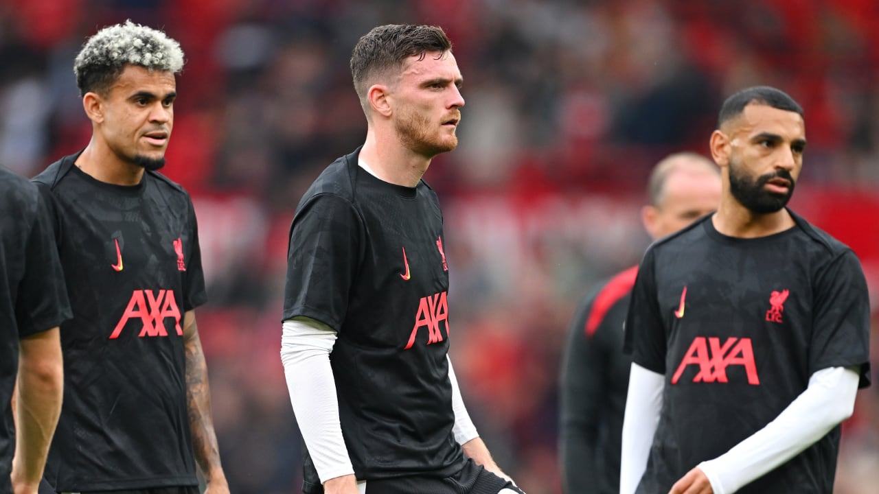 Luis Díaz y Mohamed Salah compartiendo en Liverpool