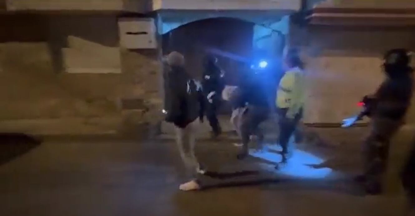 Momento de la captura durante el operativo en Ecuador.