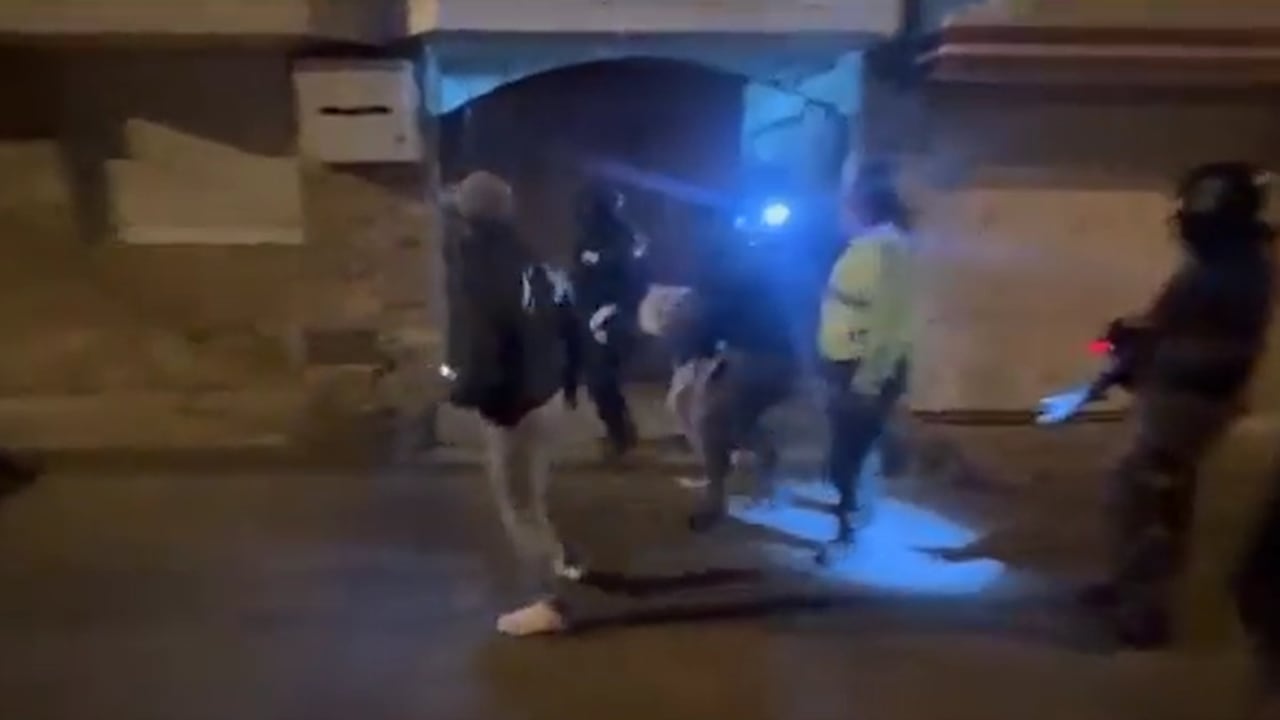 Momento de la captura durante el operativo en Ecuador.