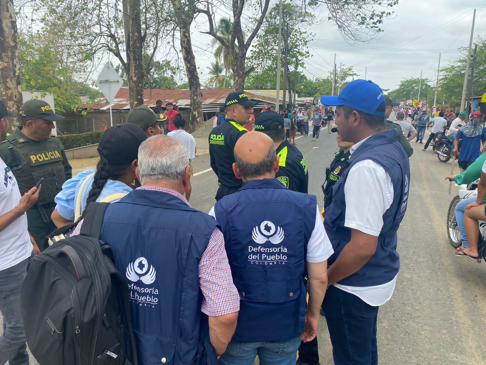 El diálogo permitió que los mineros se quedarán bloqueando en el puente San Jorge