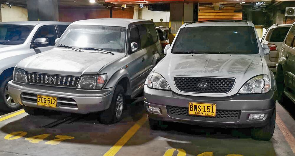 CEMENTERIO DE CARROS_12