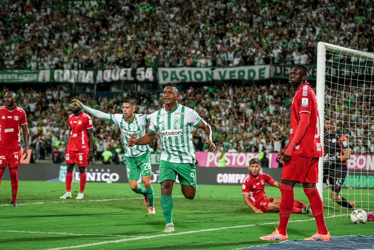 Atlético Nacional se enfrentó con América de Cali en el partido de ida de la semifinal de la Copa BetPlay 2025 en el estadio Atanasio Girardot.