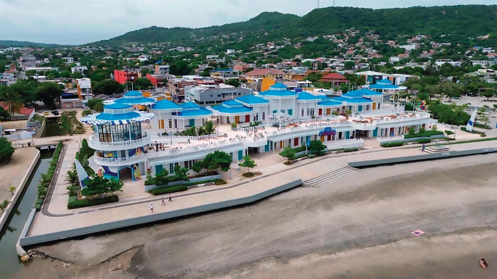 Centro Gastronómico Internacional Muelle 1888, en Puerto Colombia.