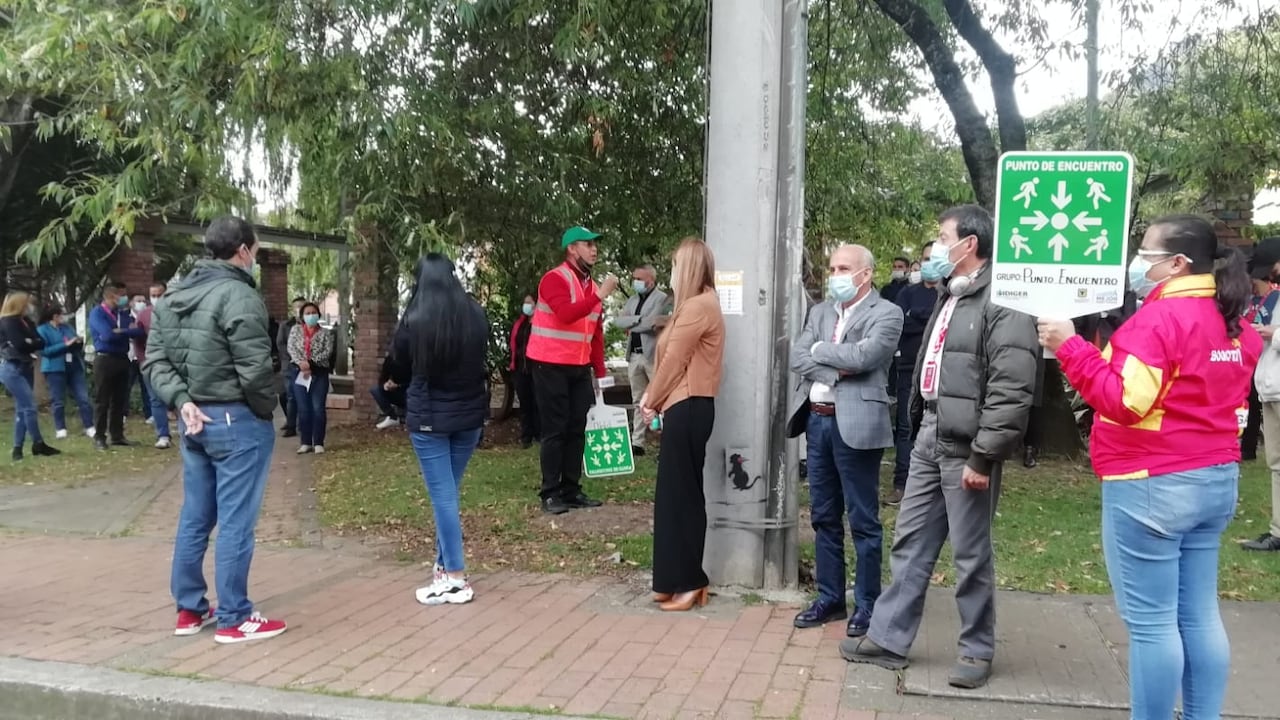 Para el martes 4 de octubre está previsto el Simulacro Distrital de Evacuación, con el que se busca preparar a los habitantes de Bogotá frente a eventuales emergencias, para lo cual se adelantarán varias actividades.