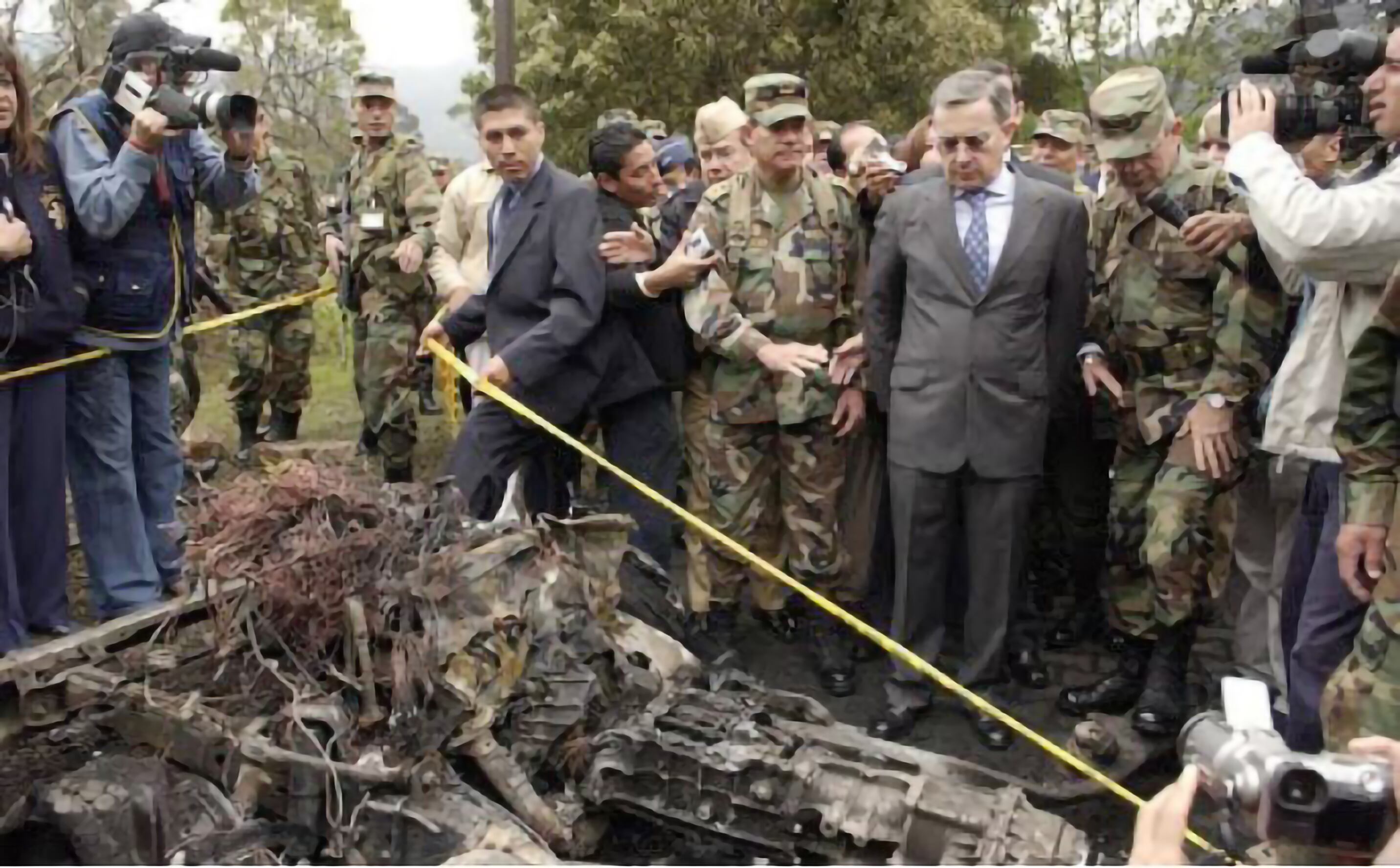 Ataque de la extinta guerrilla de las Farc contra la Escuela Superior de Guerra ocurrió en 2006, durante el mandato del expresidente Álvaro Uribe. El atentado dejó 23 heridos y millonarias pérdidas materiales.