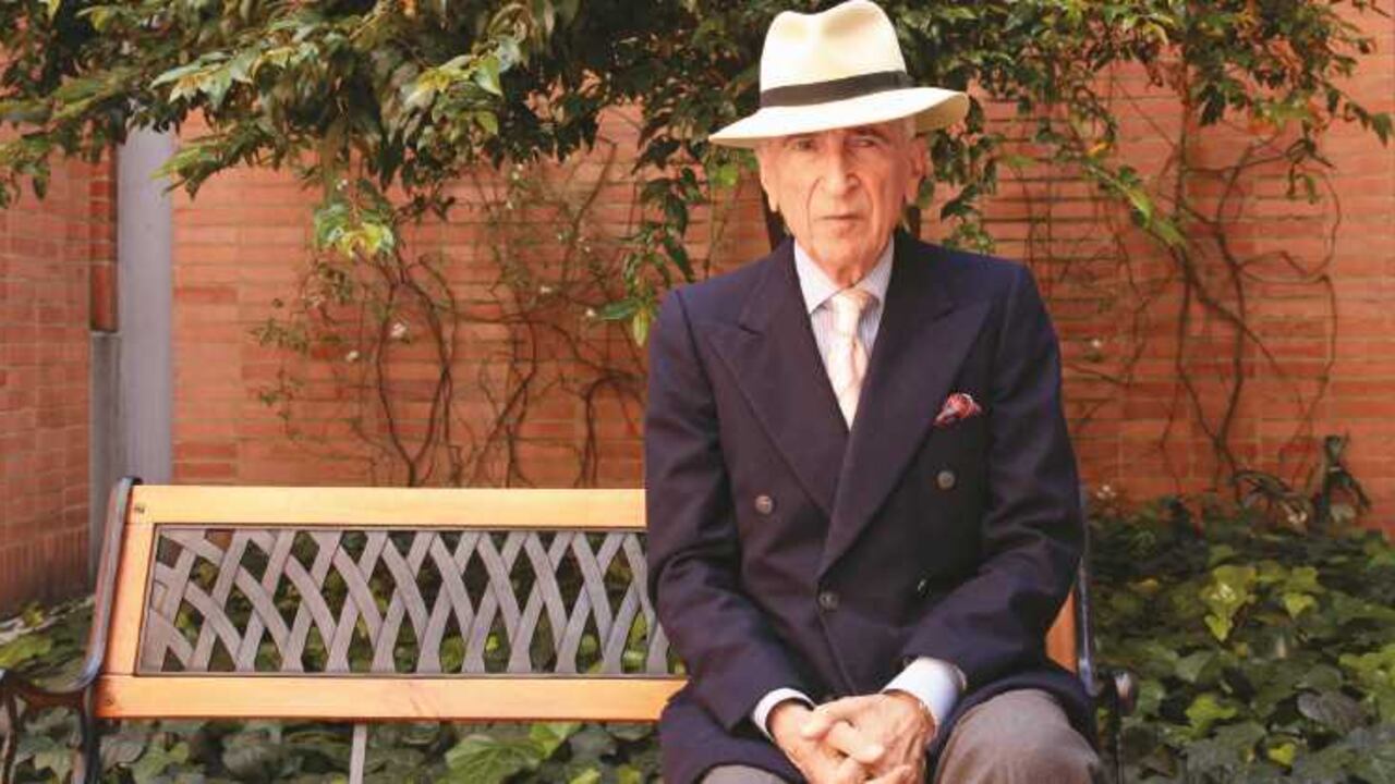 El cronista Gay Talese aguardó más de tres décadas para lanzar 'The Voyeur's Motel', un libro que le ha causado varios dolores de cabeza.