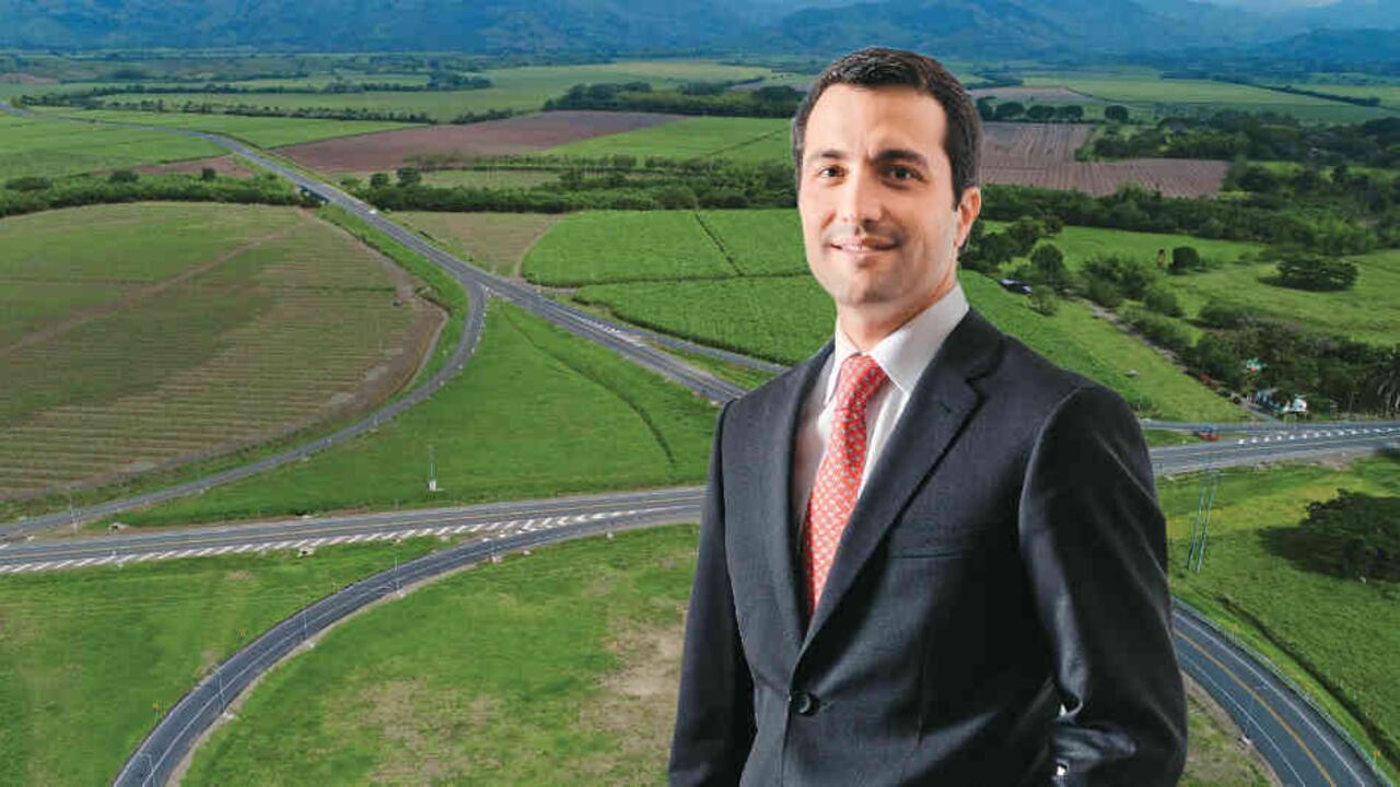 Mientras que en 2010 la inversión en infraestructura se aproximó a 2 billones de pesos, en 2017 llegó a 7 billones y en 2018 rondará los 8 billones, afimra Dimitri Zaninovich, presidente de la ANI.