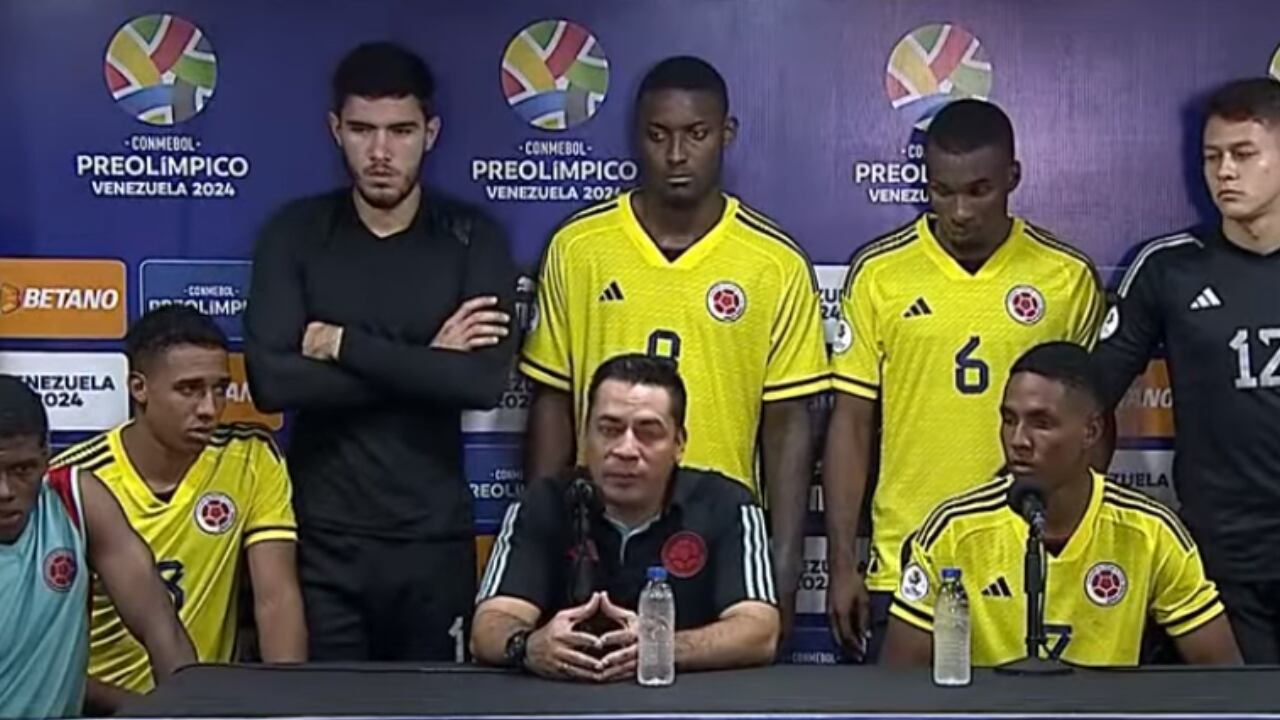 Héctor Cárdenas recibió el respaldo de sus dirigidos