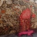 Un tramo de la muralla fue chorreado con pintura