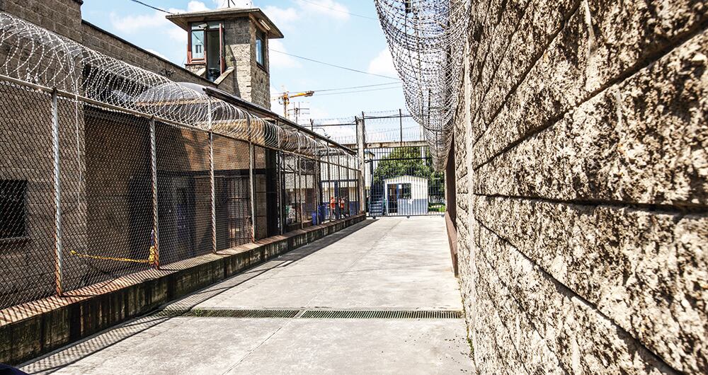 En la cárcel Tramacúa de Valledupar, el llamado Pablo Escobar ecuatoriano permanece vigilado a la espera de ser enviado a Estados Unidos.