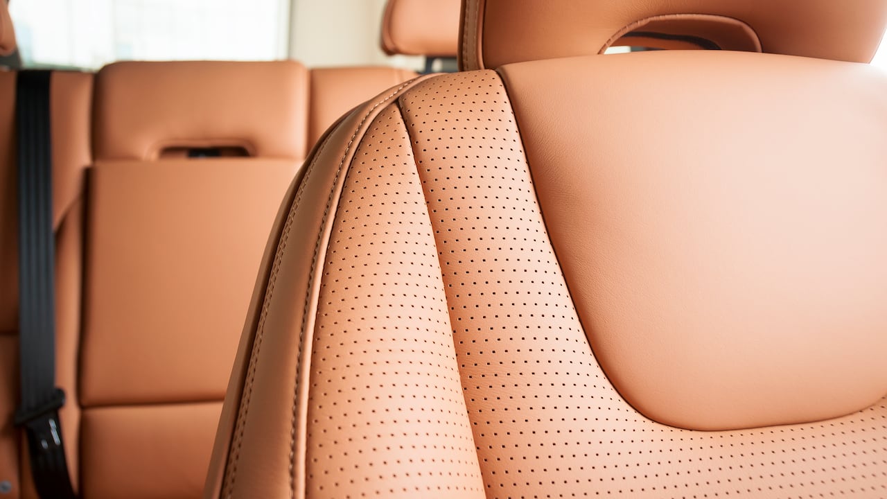 Algunos forros esconden suciedad y polvo en sus costuras.