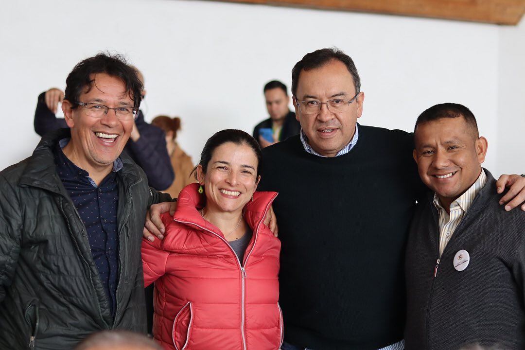 Alberto Benavides y el Ministerio del Interior, Alfonso Prada.