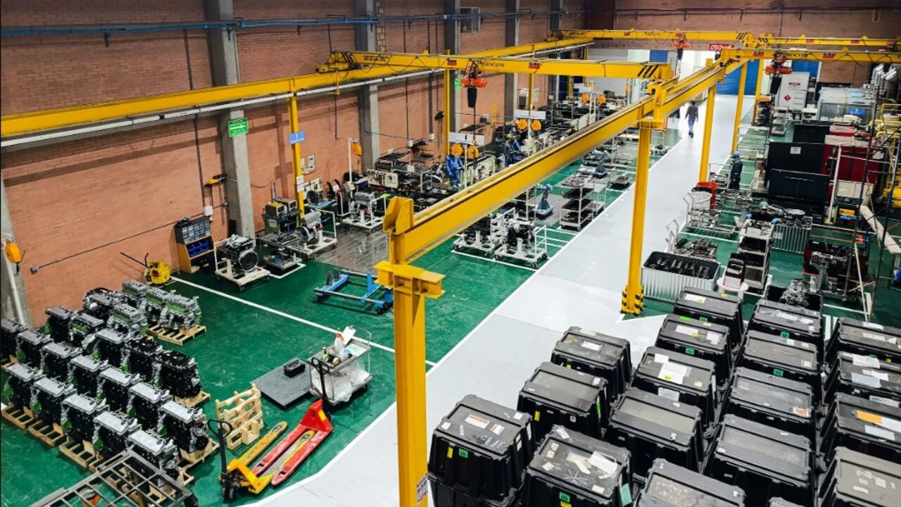 La planta en Colombia, junto con la de Hokkaido en Japón, son las únicas de su tipo dentro del grupo Isuzu a nivel mundial.