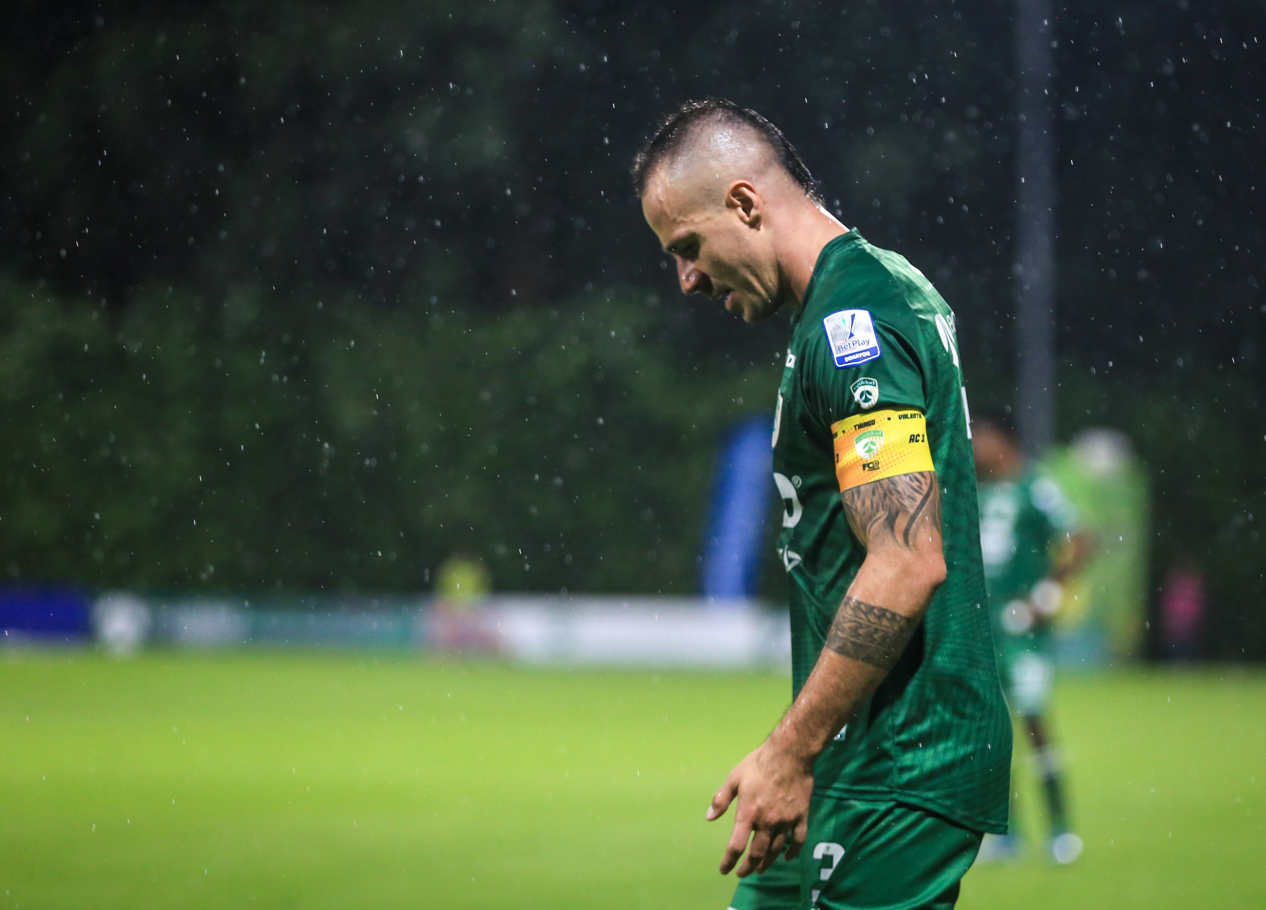 Bogotá. Mayo 02 de 2025. Club Deportivo La Equidad enfrenta a Alianza FC, por encuentro válido de la Liga BetPlay I 2025 de la fecha 17, en el estadio Metropolitano de Techo. (Colprensa - Catalina Olaya)