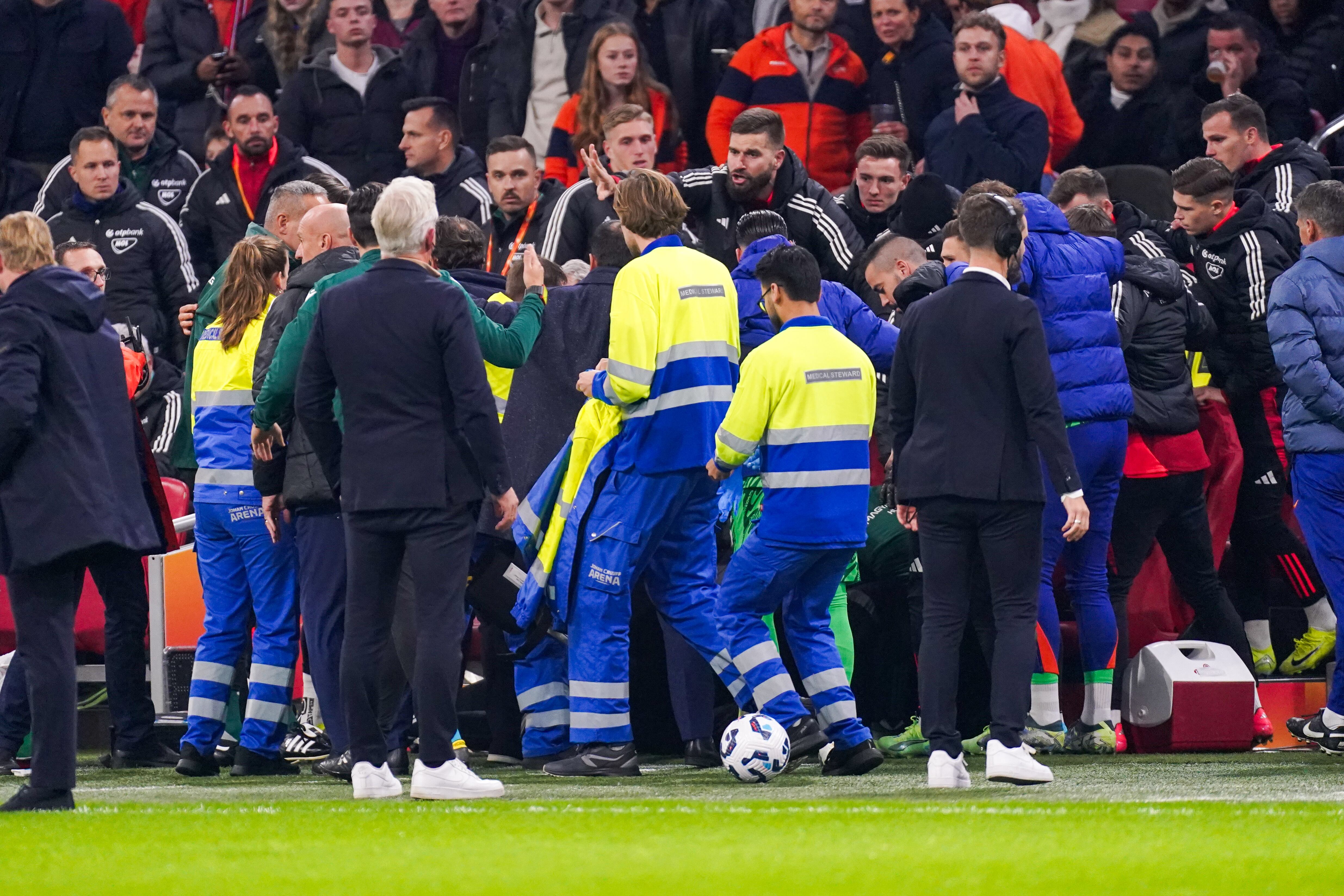 AMSTERDAM, NETHERLANDS - NOVEMBER 16: Medical intervention for one of the teammembers of Hungary during the UEFA Nations League 2024/25 League A Group A3 match between Netherlands and Hungary at Johan Cruijff ArenA on November 16, 2024 in Amsterdam, Netherlands. (Photo by Joris Verwijst/BSR Agency/Getty Images)