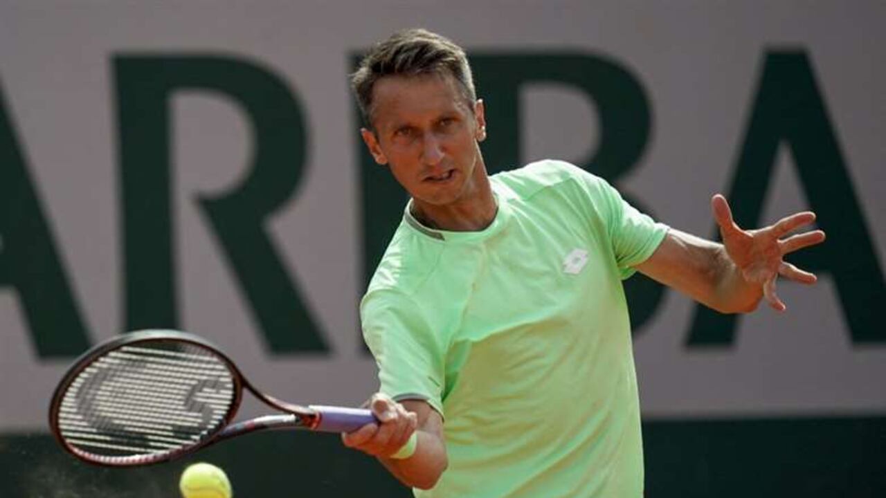 Sergiy Stakhovsky, de 36 años, que llegó a ser el número 31 del mundo y derrotar al suizo Roger Federer en la pista central de Wimbledon en 2013.