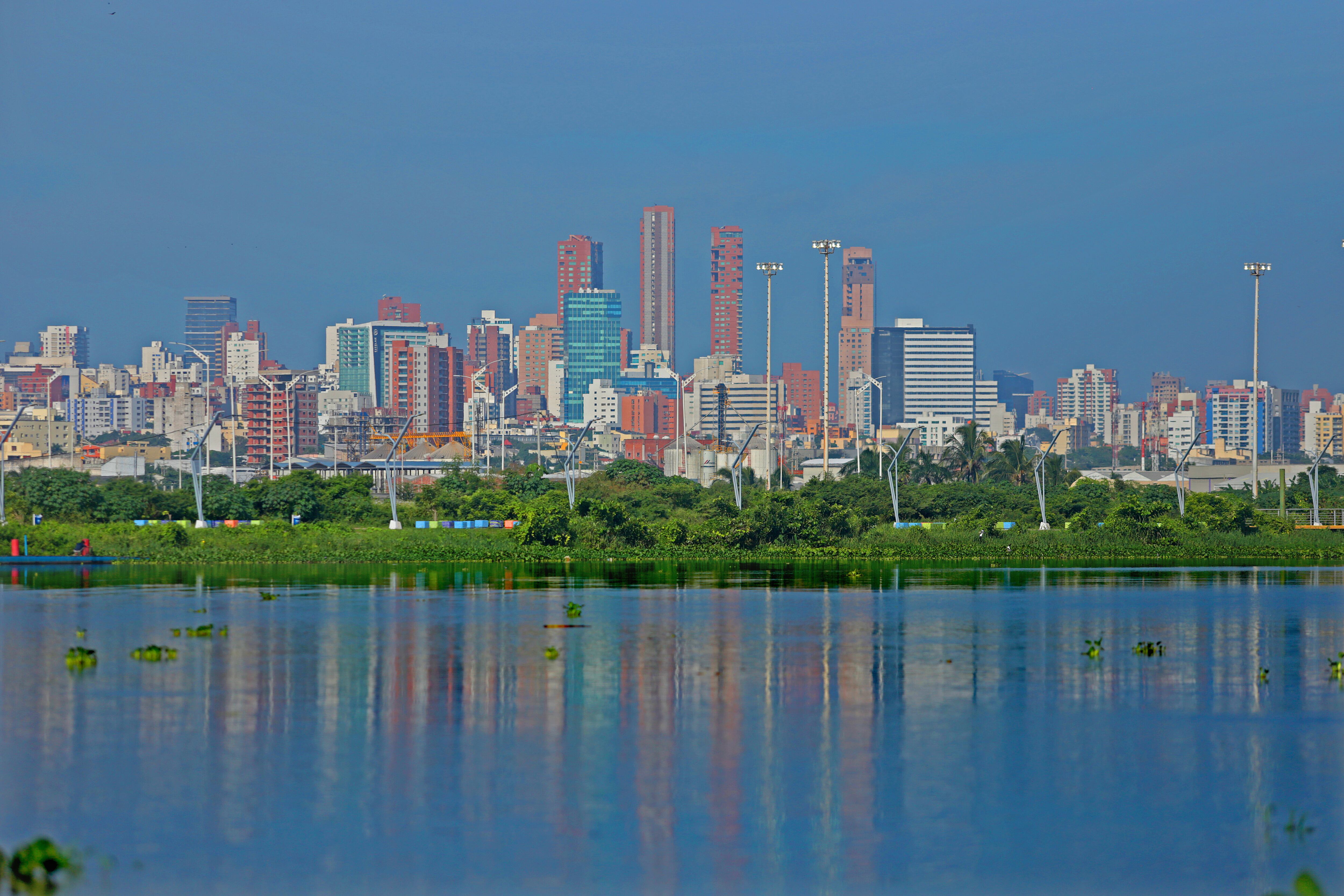 La Alcaldía de Barranquilla se ha propuesto sembrar y mantener 500.000 árboles y recuperar 15 millones de metros cuadrados de espacio público.