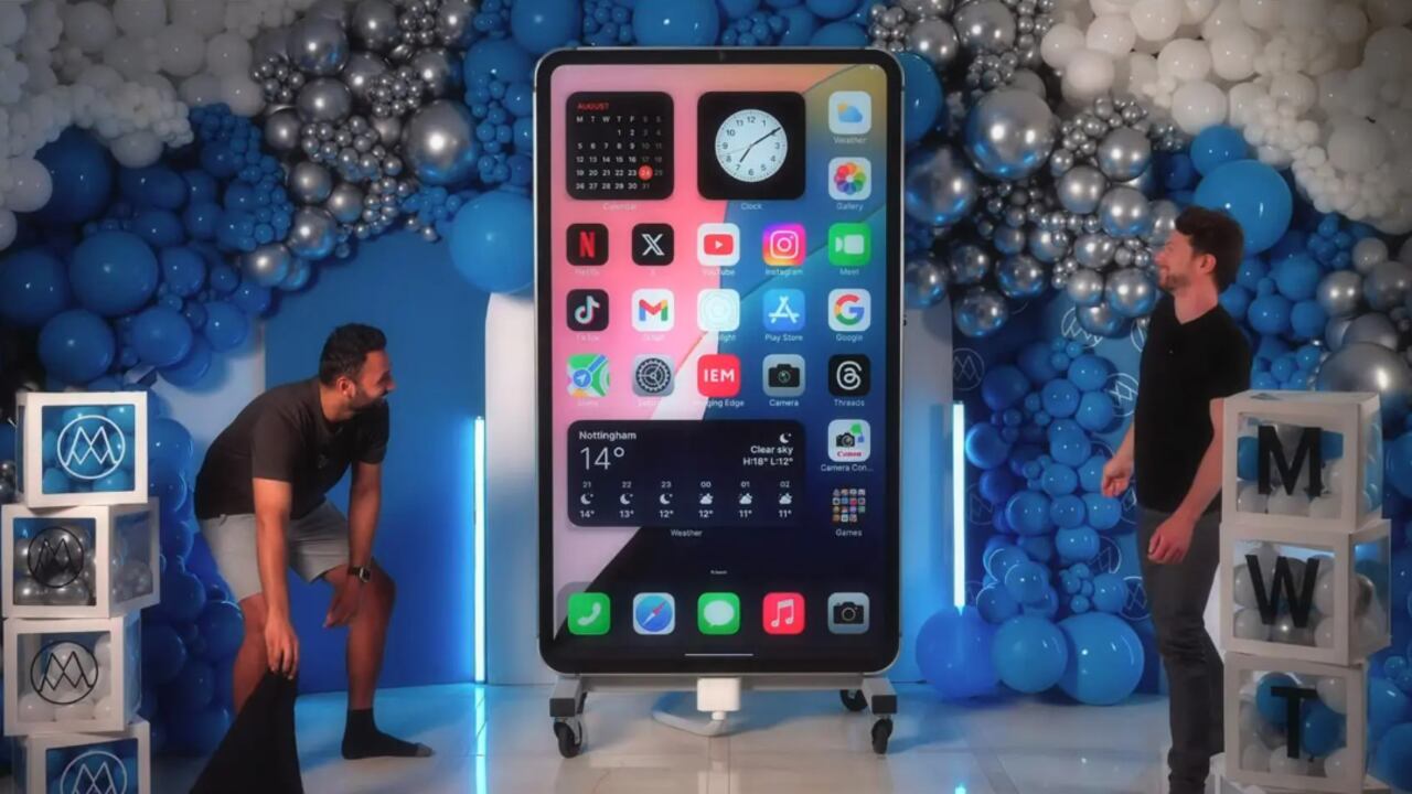 Este es el iPhone funcional más grande del mundo.
