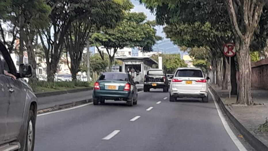 De acuerdo con la información del RUNT de los vehículos registrados en Pereira, en promedio el 10% del total de los vehículos corresponden a vehículos con placa terminadas en el mismo dígito