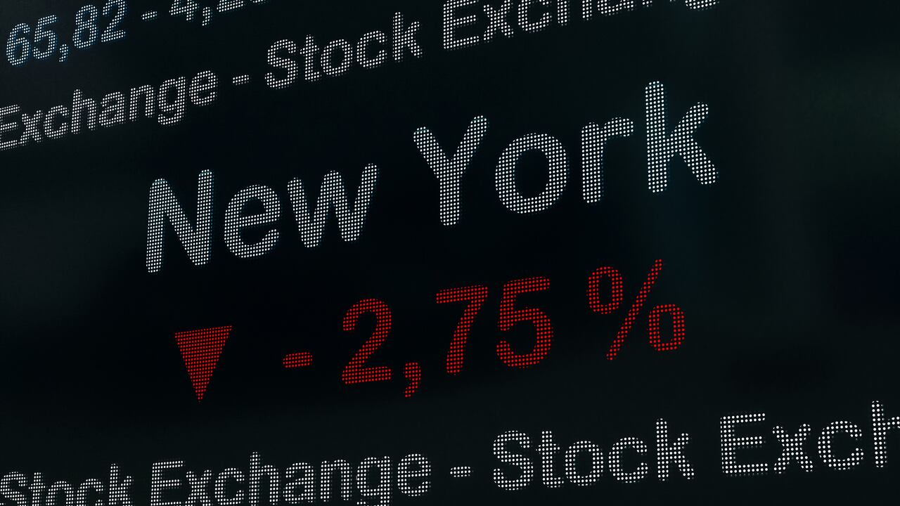 La bolsa de Nueva York concluyó al alza este lunes -17 de julio-, optimista antes de una salva de resultados de empresas esta semana en Estados Unidos.