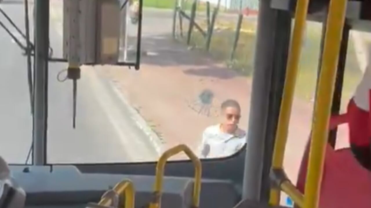 Hasta el momento se desconocen los motivos que llevaron al hombre a tener esta conducta.