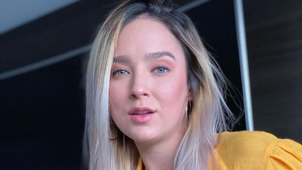 Las fotos de la hermana de Karol G en la playa que pusieron a sudar a sus fans