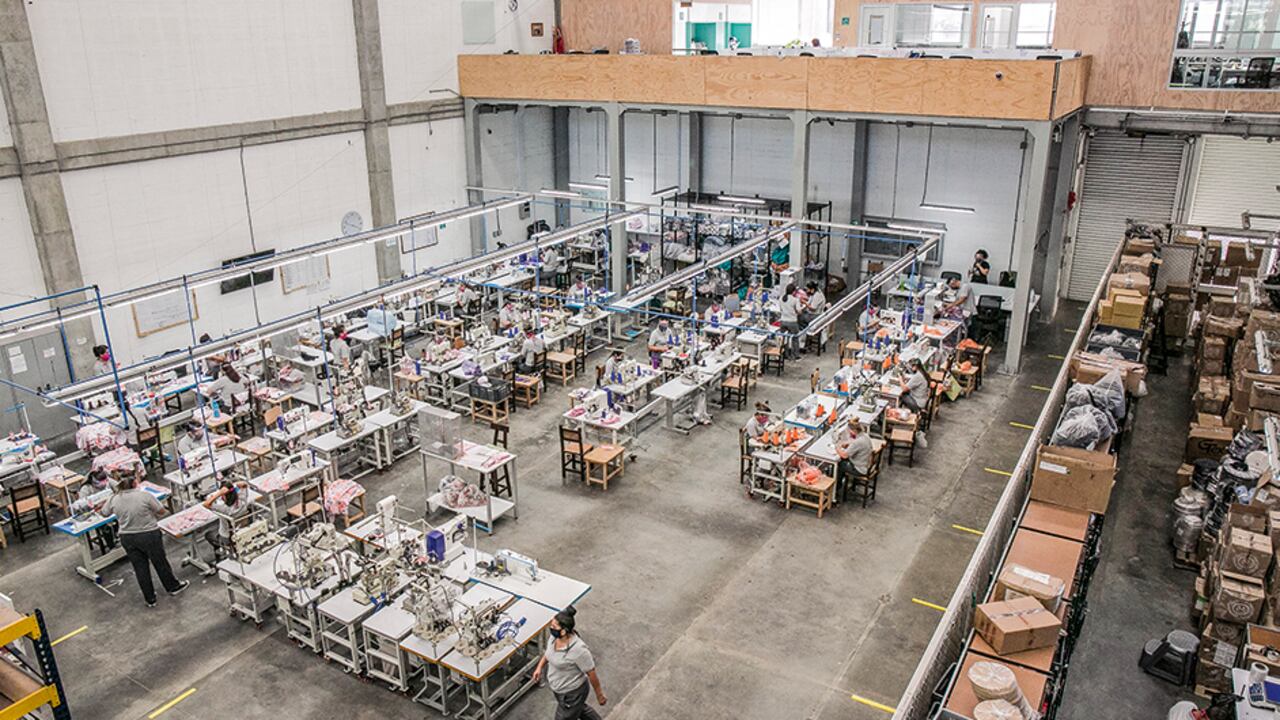 Se calcula que, desde que inició el paro nacional, las pérdidas para la economía colombiana pueden superar los 12 billones de pesos.