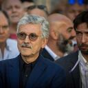 Massimo D'Alema durante la manifestación realizada por el grupo "Insieme" (Juntos), una nueva coalición de partidos de centro izquierda en el centro de Roma. El objetivo de la coalición "Insieme" es construir un diálogo, autónomo del líder del Partido Demócrata, Matteo Renzi, pero también hablar con los electores y dar una referencia al electorado progresista.