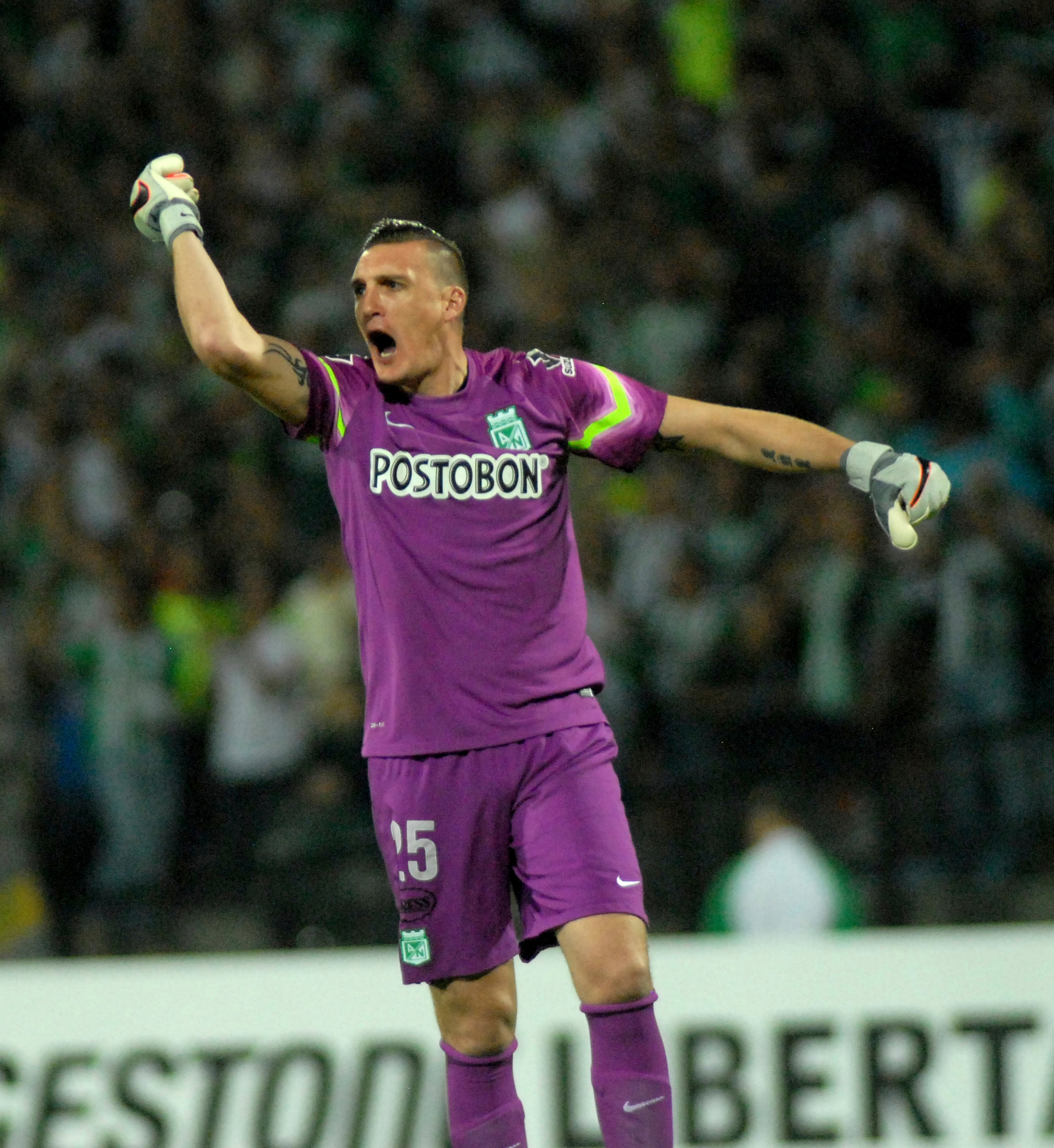 Franco Armani vistiendo los colores de Atlético Nacional