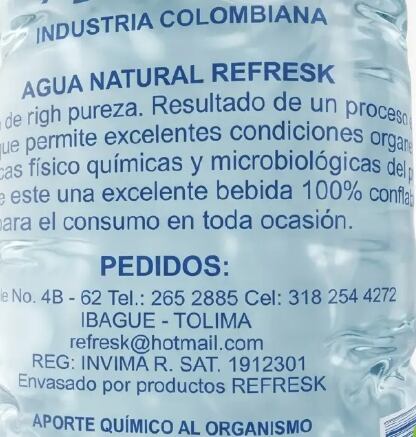 Agua embotellada que generó la alerta sanitaria.