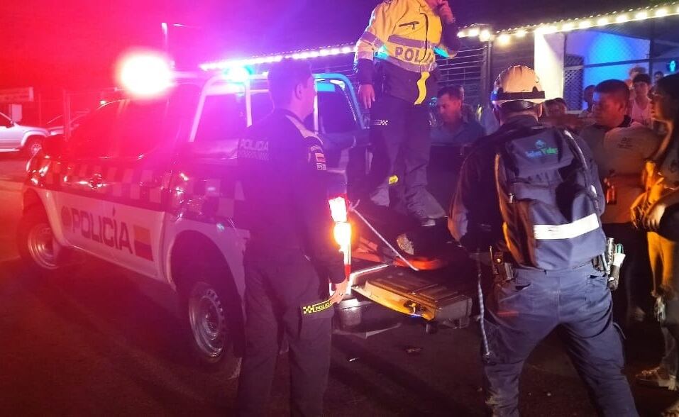 Los heridos fueron trasladados a centros asistenciales.