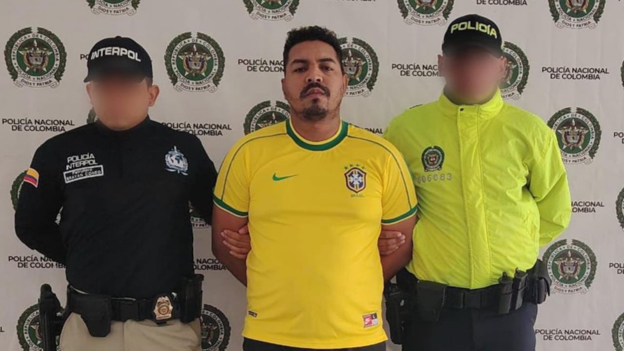 Alias Juancho Estilo, de Los Pepes, capturado por homicidio en Panamá y deportado a Colombia.