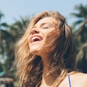 Es importante tener cuidados adicionales con el cabello cuando se está expuesto al sol.