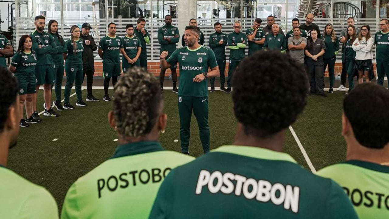 Javier Gandolfi en su primera práctica con Atlético Nacional