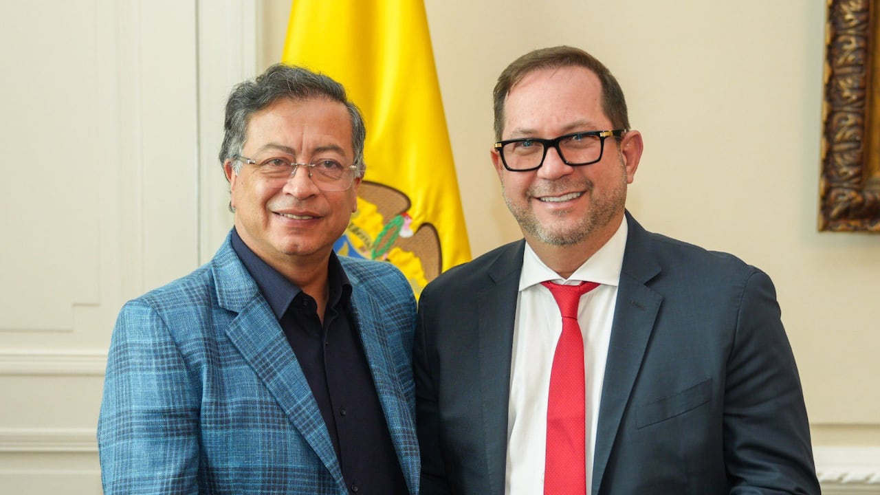 El presidente del Senado, Lidio García, aseguró que Petro ha defendido la democracia.