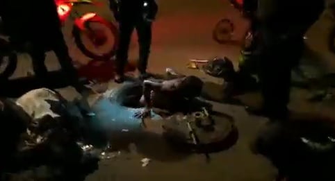 Sujeto sorprendido robando cableado de Emcali.