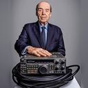 Por este radioteléfono Álvaro Leyva se comunicaba con los líderes guerrilleros. Dijo que el aparato sirvió para que Juan Manuel Santos hablara con Raúl Reyes.