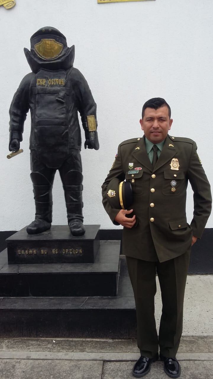 “Murió en su ley, salvando vidas”: hermano del intente William Bareño asesinado en atentado terrorista de Cúcuta