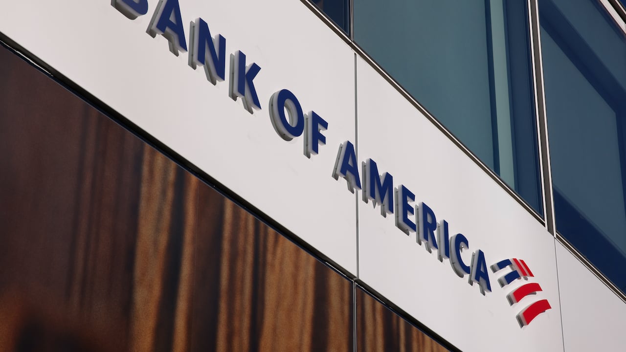 Esta institución financiera advierte las preocupaciones que en materia fiscal tiene hoy el país. (Photo by Kena Betancur/VIEWpress)