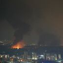 Smoke rises from the site of an Israeli airstrike that targeted a neighborhood in Beirut�s southern suburb late October 7, 2024. Official Lebanese media reported four Israeli strikes on south Beirut October 6, shortly after calls by Israel's army for residents to evacuate the Hezbollah stronghold -- bombarded for several days.
Ataques en Líbano