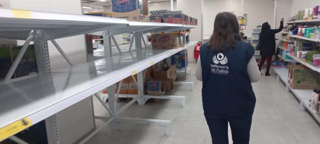 La Defensoría del Pueblo constató el desabastecimiento de alimentos y combustible en Nariño.