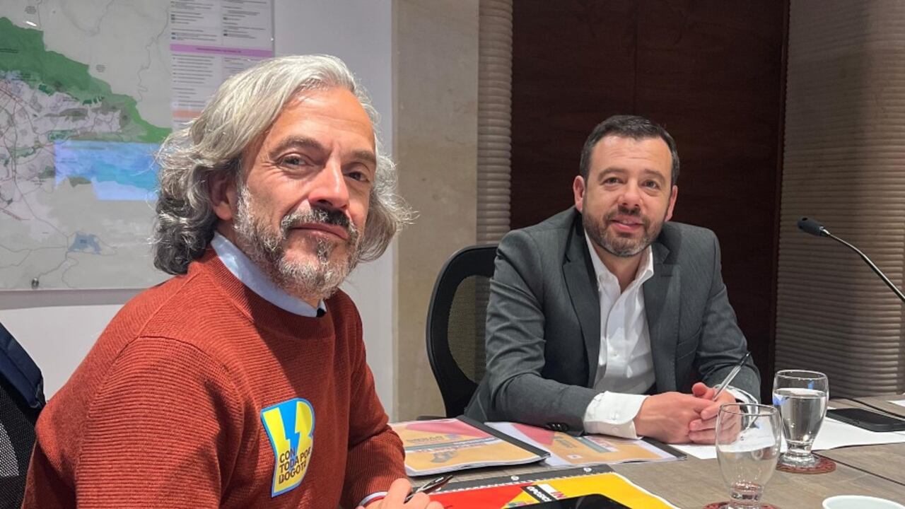 Juan Daniel Oviedo y Carlos Fernando Galán se reunieron en la Alcaldía de Bogotá