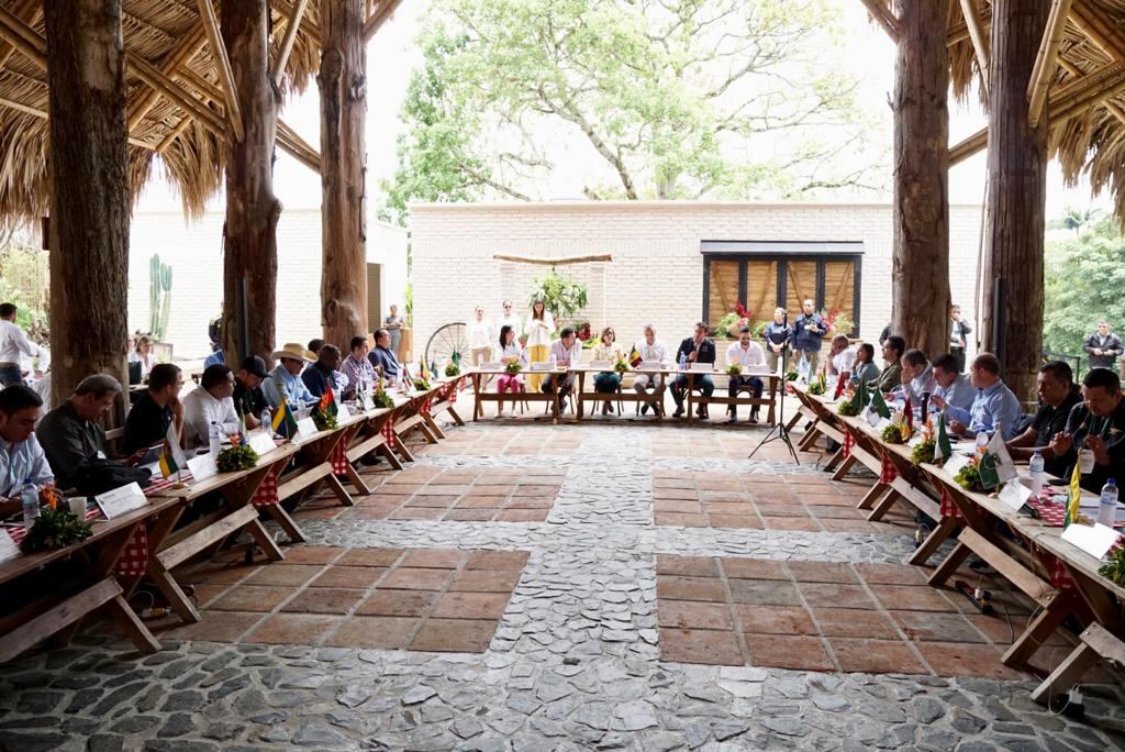 Así avanza la cumbre de gobernadores en Quindío.